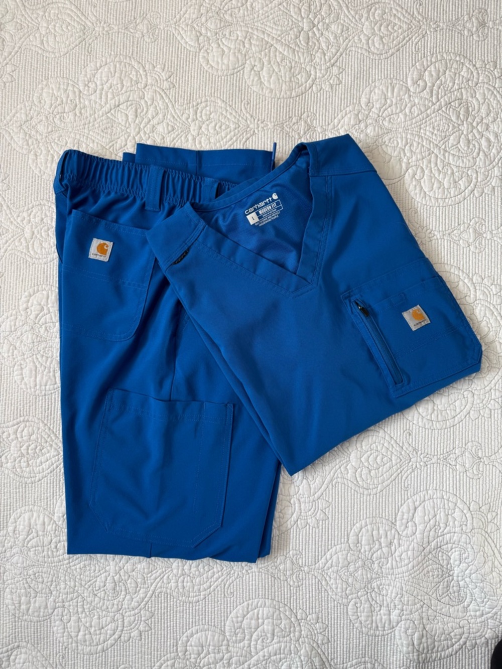 Carhartt Force Cross-Flex Medical Scrub Set